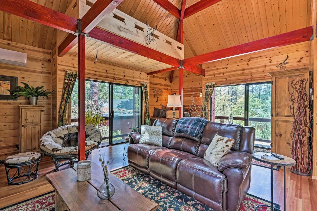 Romantic Strawberryandpine Studio Cabin With Deck! Kültér fotó