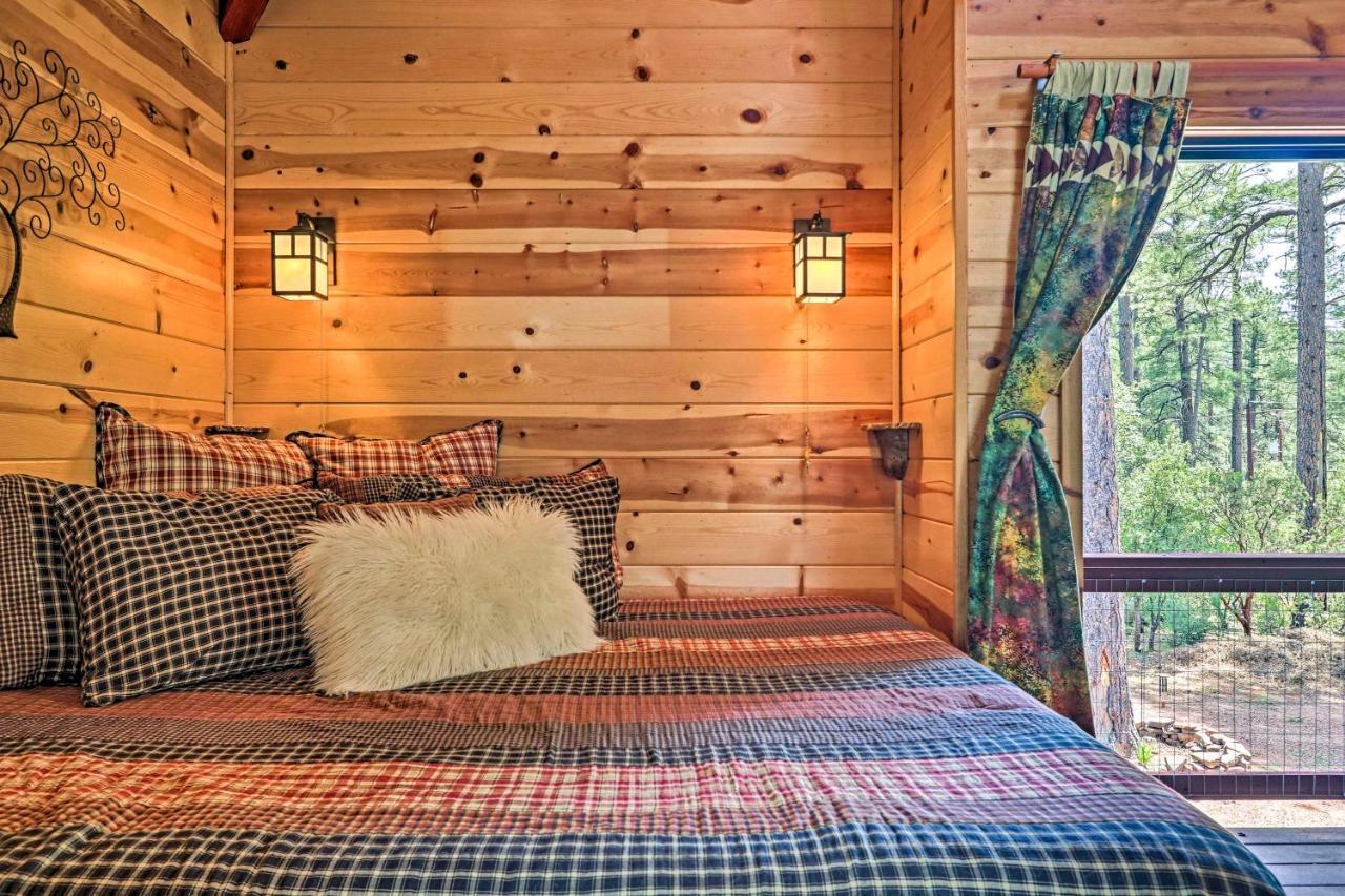 Romantic Strawberryandpine Studio Cabin With Deck! Kültér fotó
